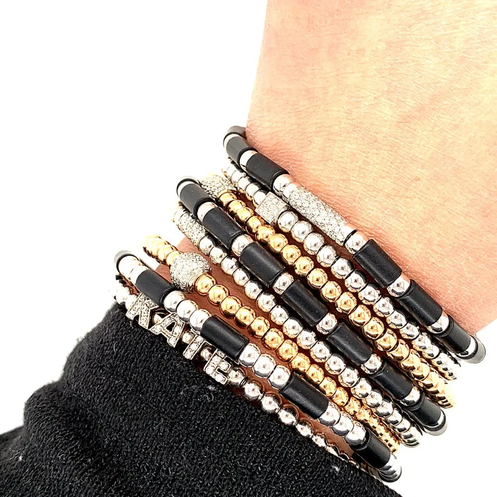 18K Yellow Gold and Black Onyx Bead Stretch Bracelet