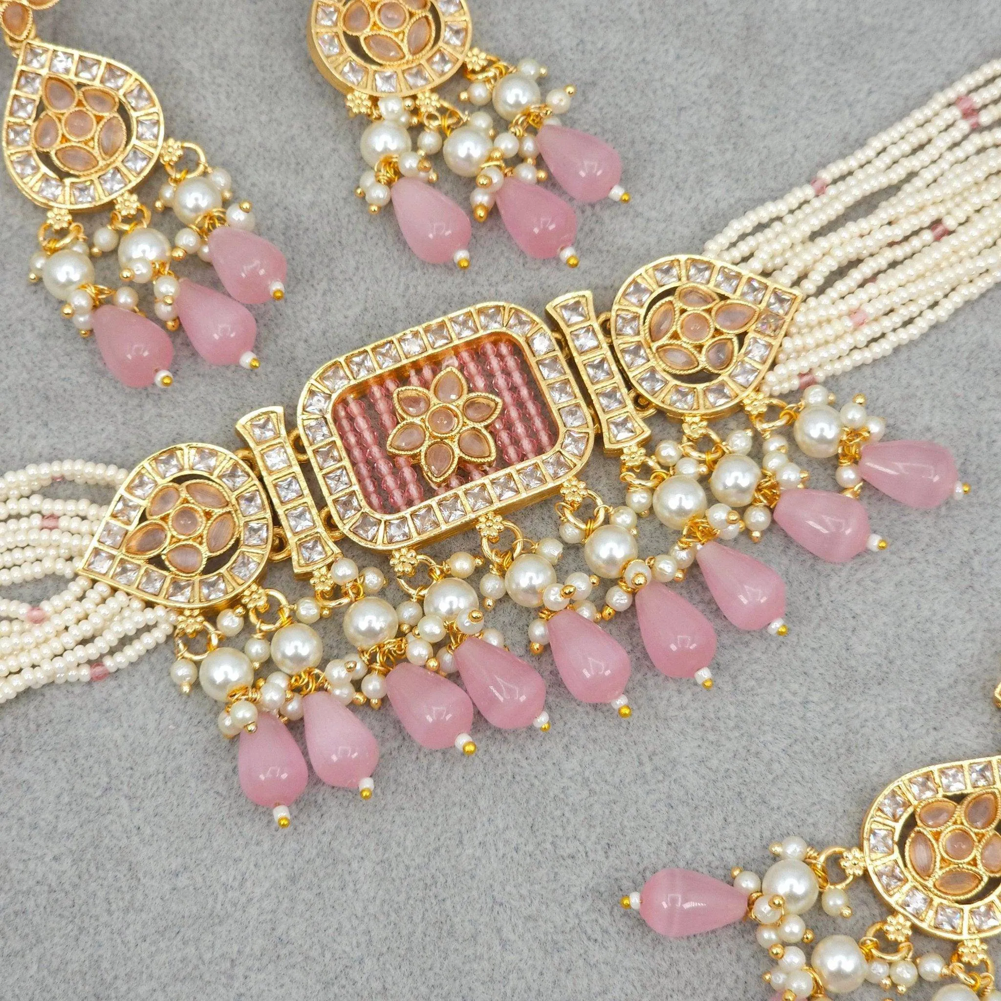Aditi Choker Necklace Set