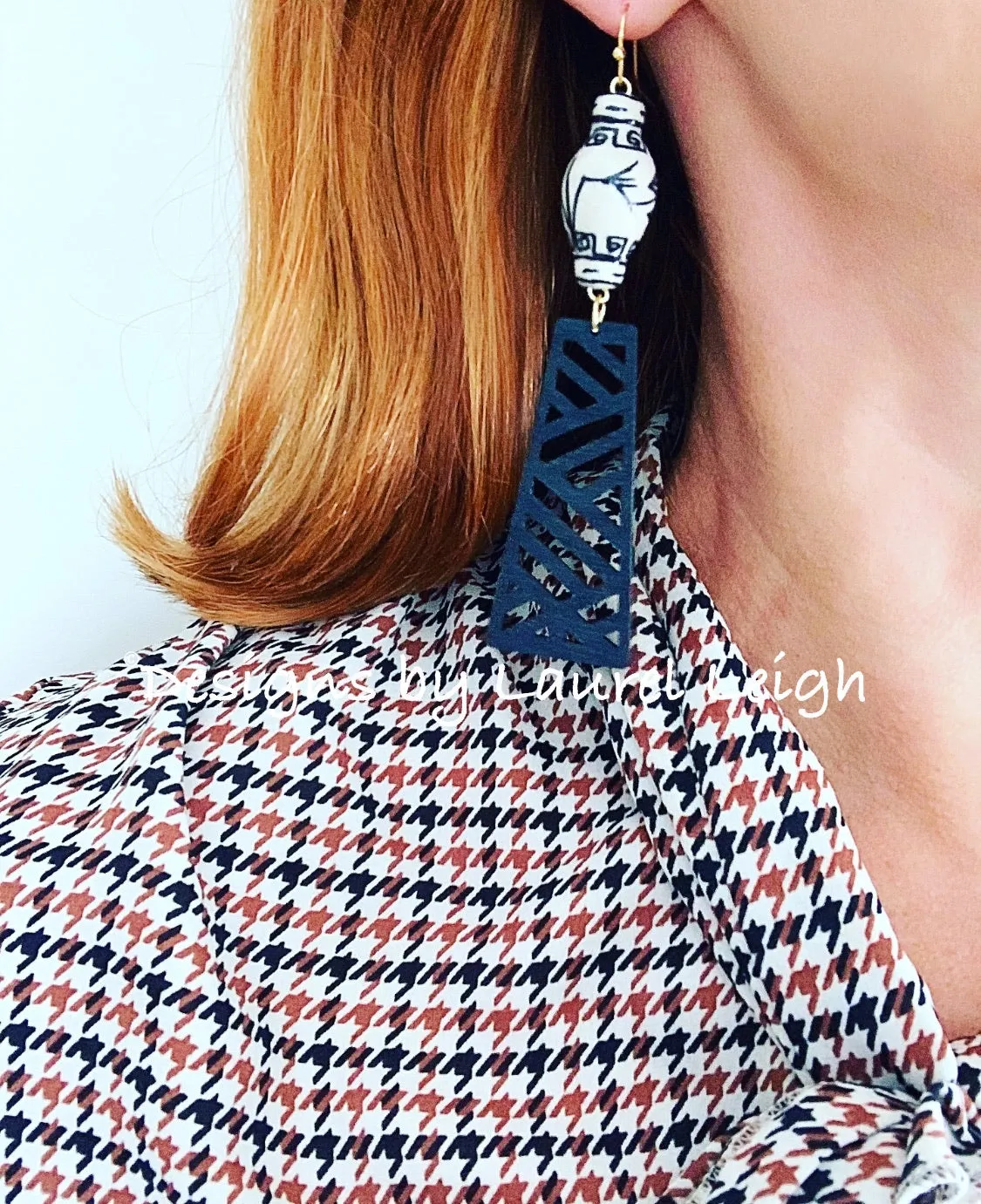 Chinoiserie Chippendale Ginger Jar Statement Earrings - Black or Blue