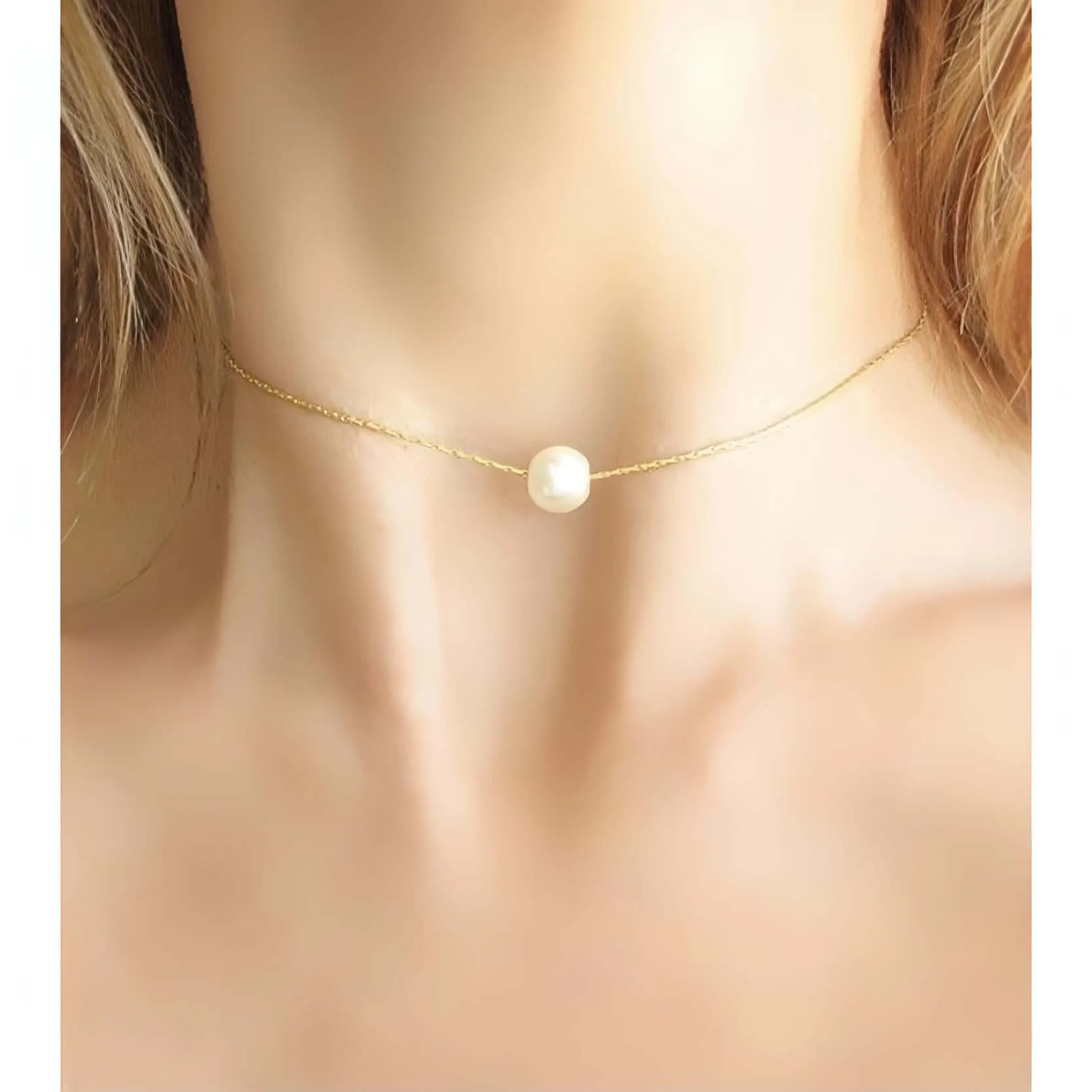 Claire Pearl Choker Necklace