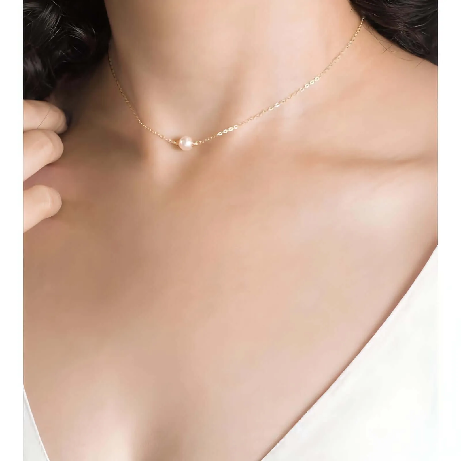 Claire Pearl Choker Necklace