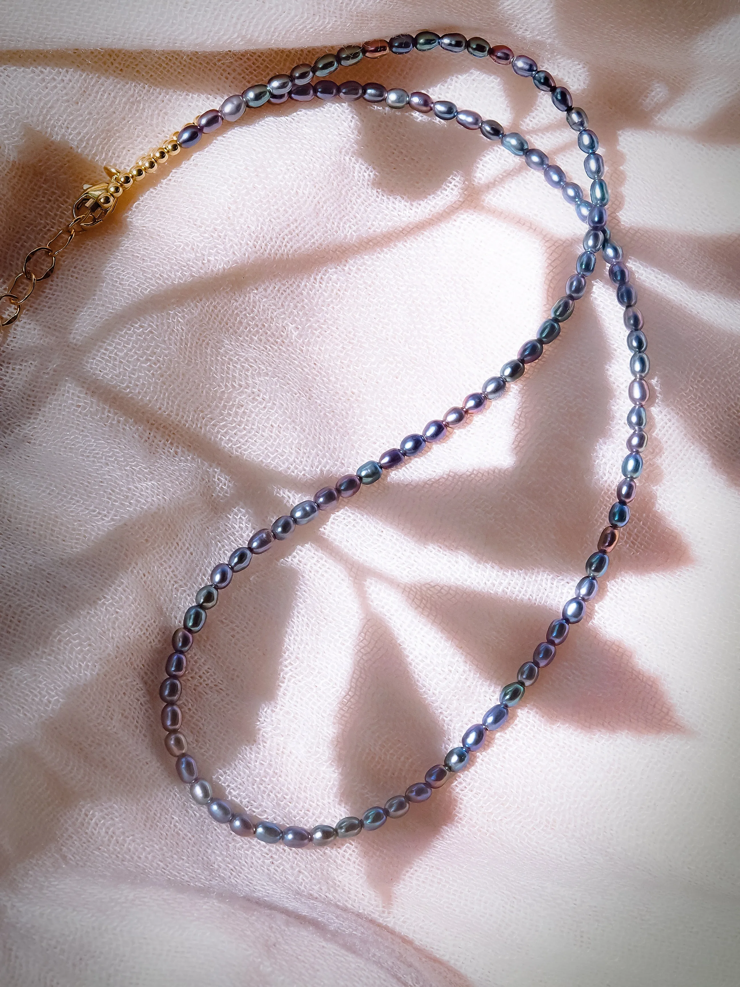 Dainty Black Pearl Neckace - Maile