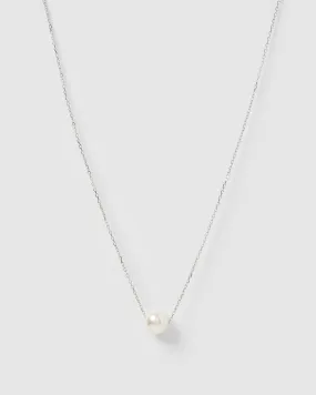Izoa Delicate Freshwater Pearl Necklace Sterling Silver