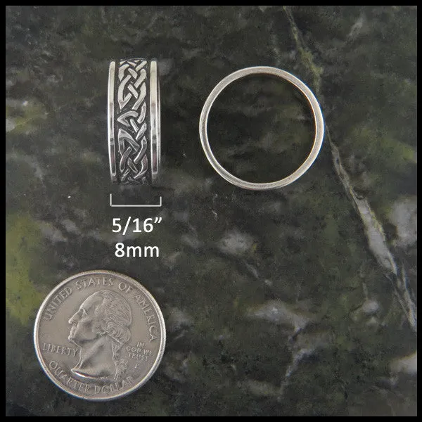 Lorn Knot Ring in Silver