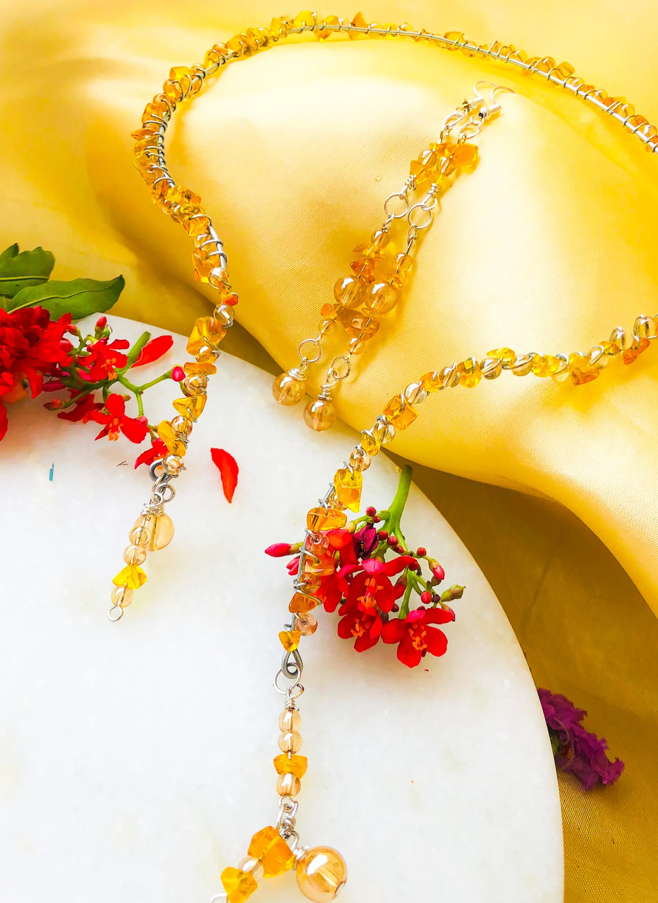 Orange sea beads choker necklace