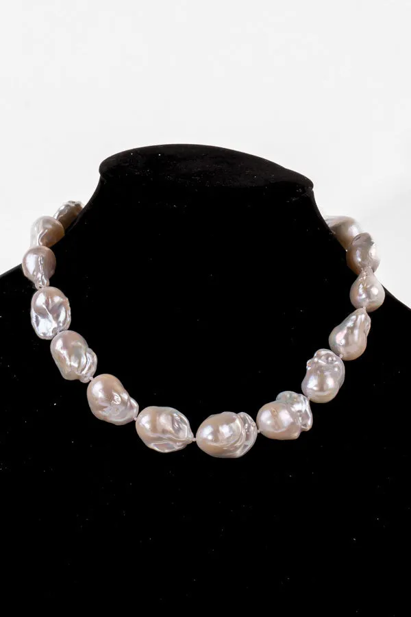 Pearl Necklace - P83 16mm 18.5" Cream