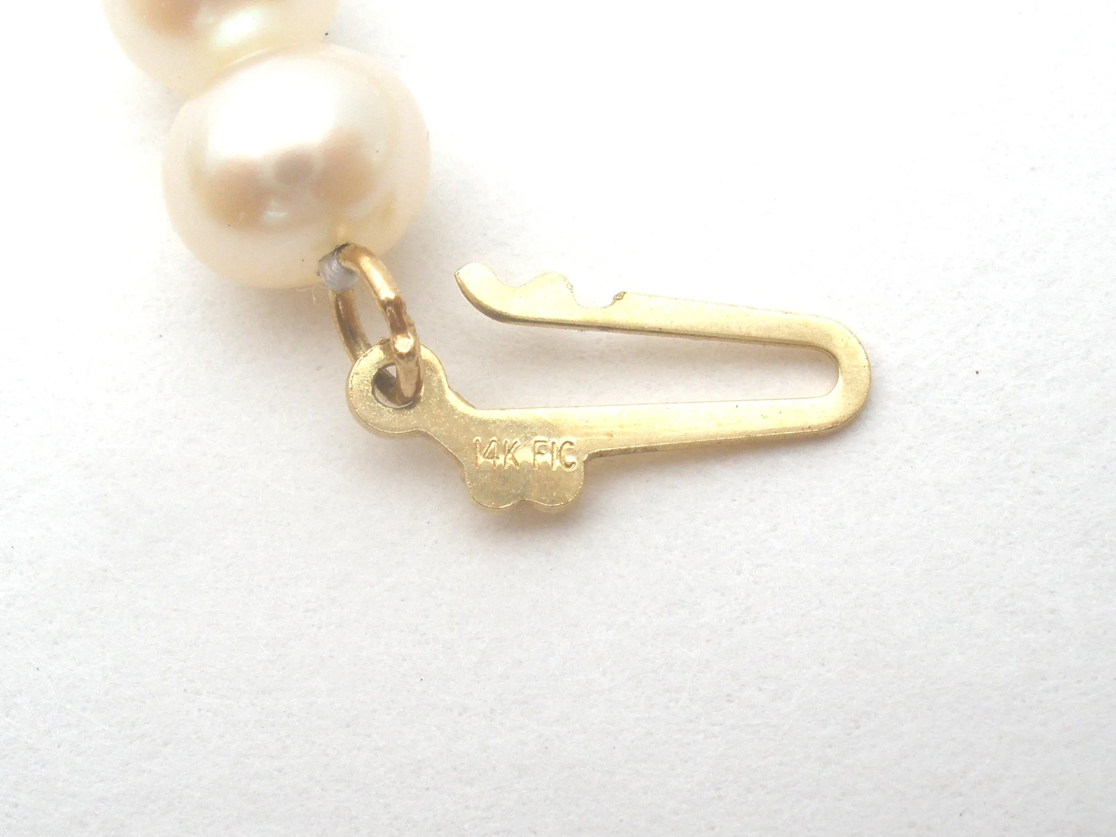 Pearl Necklace With 14K Gold Clasp 24"