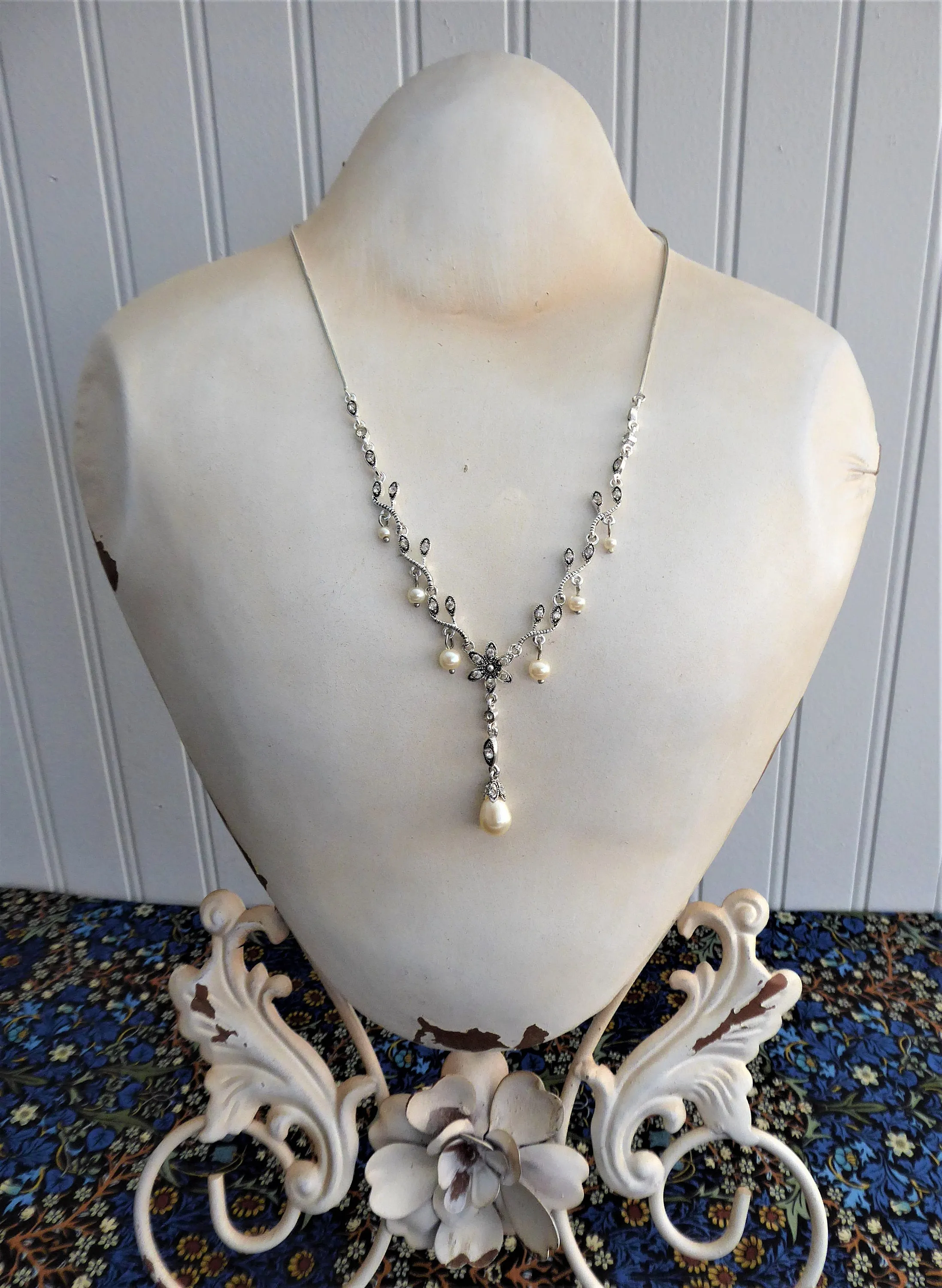 Rhinestone Necklace Bracelet Earrings Set Y Necklace Pearl Drops Leaves Romantic