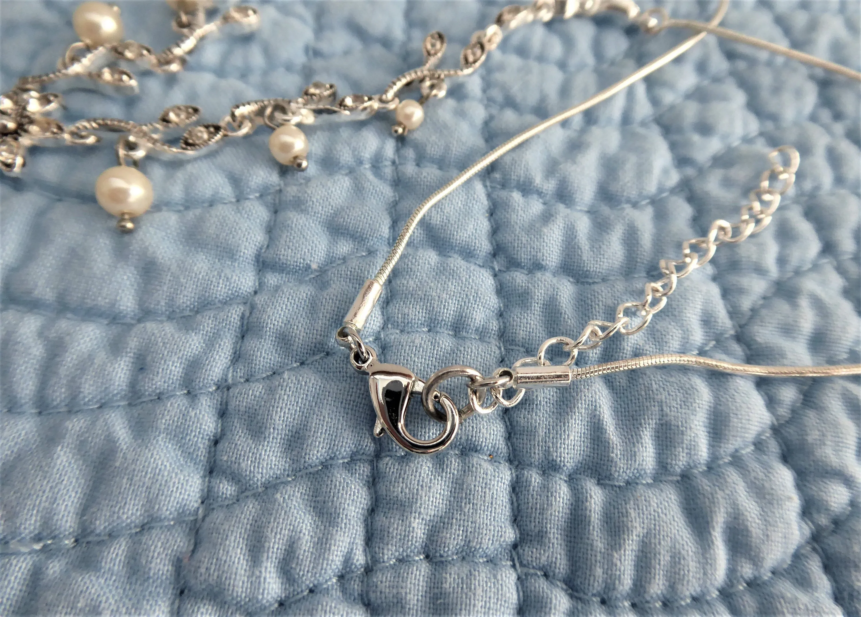 Rhinestone Necklace Bracelet Earrings Set Y Necklace Pearl Drops Leaves Romantic