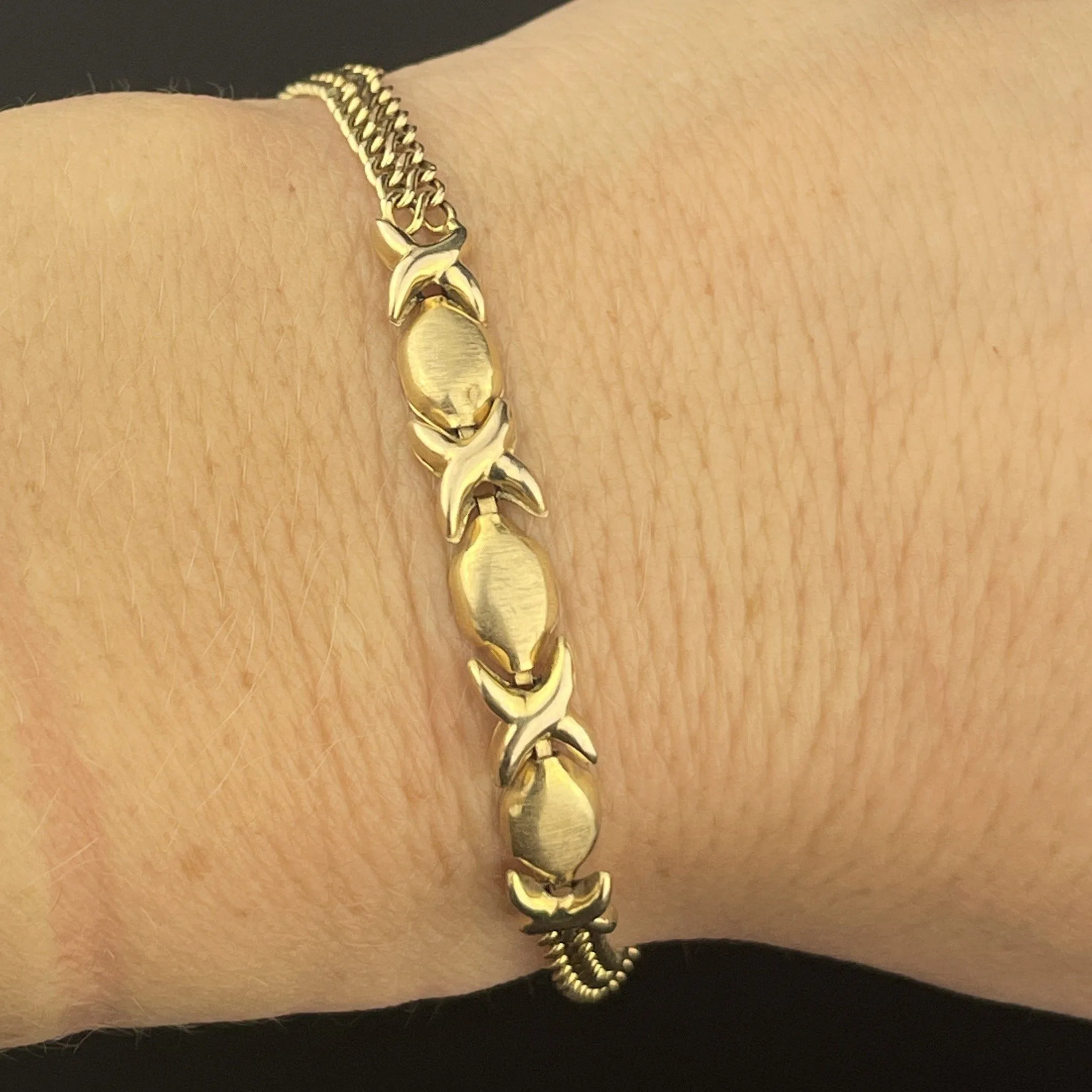 Vintage 10K Gold Hugs and Kisses Chain Bracelet